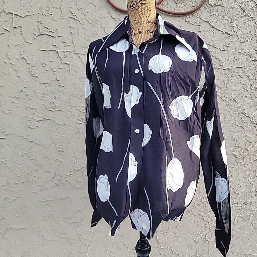 Vintage 70s Long Sleeve Shirt Blouse, Black W White Tulips By Lady Capermates